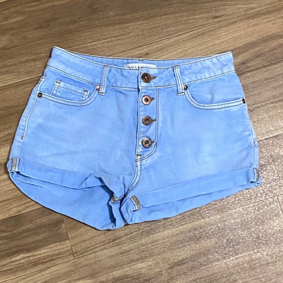 High Rise Short - Picture 1 of 4